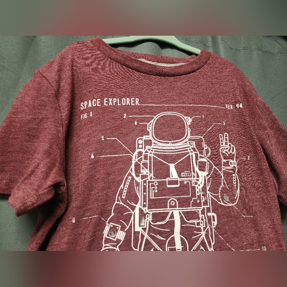 Boy's Space Explorer Shirt w/ An Astronaut and what he wears- size Medium (8) - Picture 2 of 4
